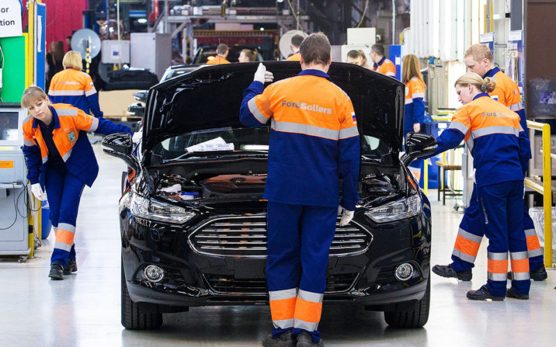 Ford will put the properties of its closed factories in Russia up for auction