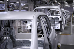 Car production fell by 25% in Russia by the end of four months of 2016