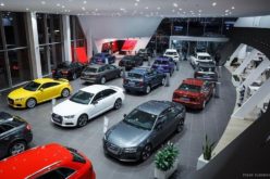 Russian car galleries have almost completely run out of automobiles